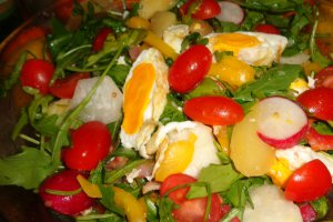 Salata cu rucola si cartofi