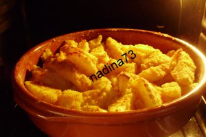 Cartofi crocanti in vas roman-post