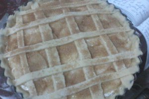 Tarta cu branza dulce si felii de pere