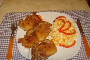Salata de varza alba cu morcov ras