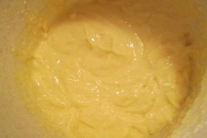 Budinca de branza dulce cu dulceata de gutui