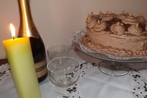 Tort cu migdale, crema de lapte si ganache