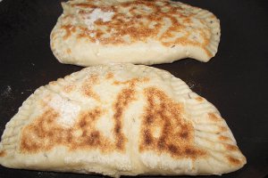 Turte cu branza fondue