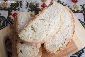 Paine alba cu maia