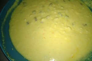 Placinta cu branza dulce si stafide