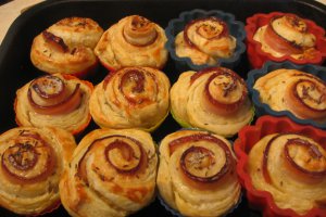Aperitiv cu foietaj si bacon