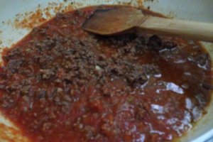 Musaca de cartofi cu vinete si carne de vita