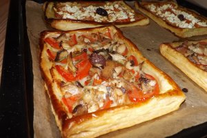 Mini-tarte mediteraneene