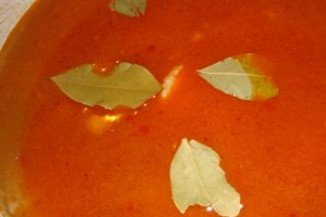 Tocanita aromata