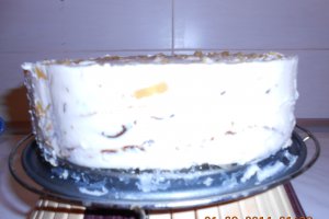 Tort de clatite cu panna-cotta si mango