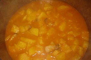 Tocanita de cartofi cu sunca afumata