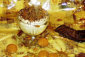 Tiramisu reţetă originală, in cupe cu Ceva Fin de la Delaco