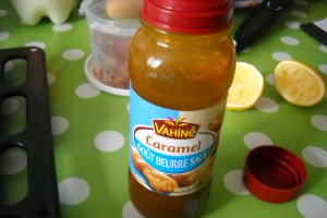 Chec cu albusuri si crema caramel