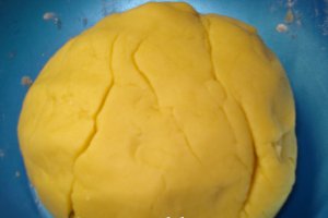 Cornulete fragede