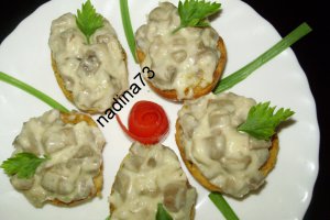 Tartine cu ciuperci