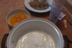 Prajitura cu crema de oua si ganache de ciocolata