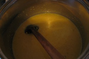 Prajitura cu crema de oua si ganache de ciocolata