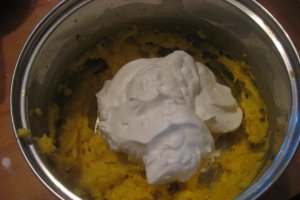 Prajitura cu crema de oua si ganache de ciocolata
