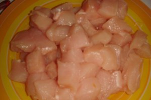 Ciorba acra cu carne de pui