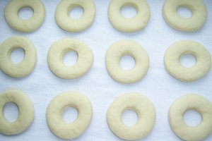 Donuts - Gogosi Americane
