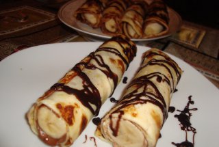 Clatite cu ciocolata si banane