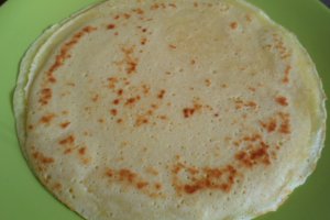 Clatite caramelizate cu portocale
