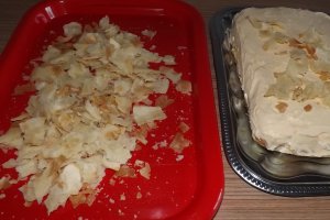 Cremsnit cu aluat de casa si crema de frisca cu dovleac