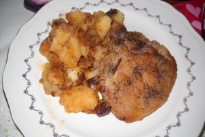 Cotlet cu cartofi taranesti