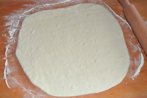 Tarta cu carne si legume