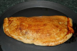 Pizza Calzone