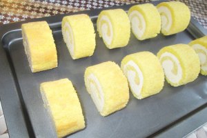 Rulada cu crema de portocale