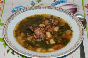 Ciorba de fasole boabe cu leurda
