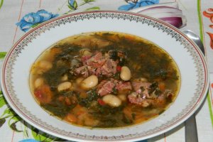 Ciorba de fasole boabe cu leurda
