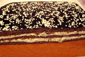 Desert prajitura cu crema de mascarpone si ananas