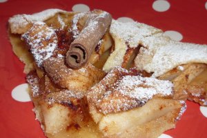 Tarta rustica cu mere si Amaretto