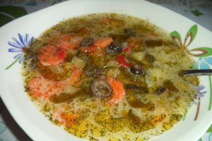 Ciorba de castraveti murati