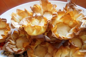 Cosulete cu budinca de portocale si fructe de padure