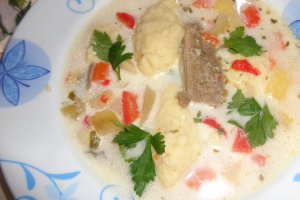 Ciorba de rata cu smantana si galuste