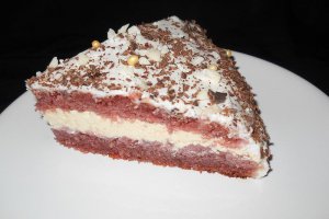 Tort cu crema de unt