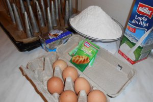 Rulouri umplute cu crema fiarta