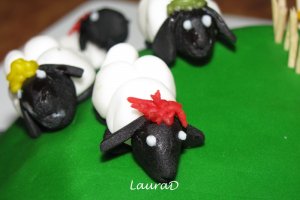 Tort Animalute de Paste