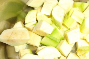 Salata turceasca de vinete cu dovlecei