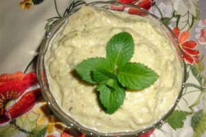 Salata turceasca de vinete cu dovlecei