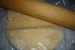 Tarta cu ciocolata si frisca