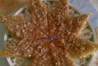 Prajitura de post cu nuca si caramel