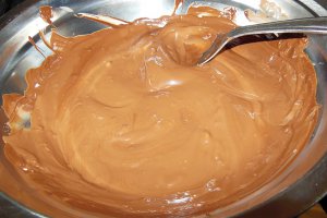 Brownies cu nuci si mix de fructe