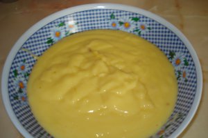 Eclere cu crema de vanilie