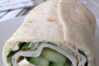Aperitiv din tortilla