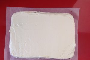 Prajitura cu doua creme de ciocolata