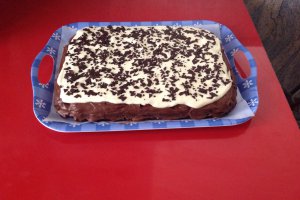 Prajitura cu doua creme de ciocolata